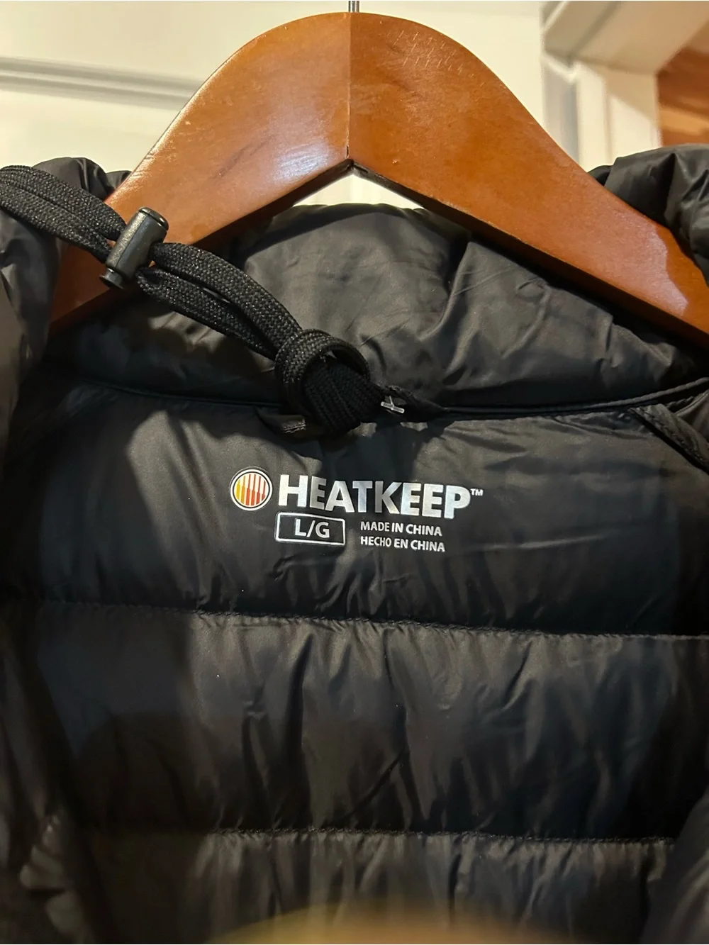 Lightweight Quilted Puffer Jacket — Black